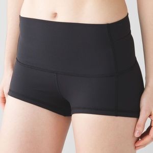 Lululemon Wunder Short Luxtreme Size 2